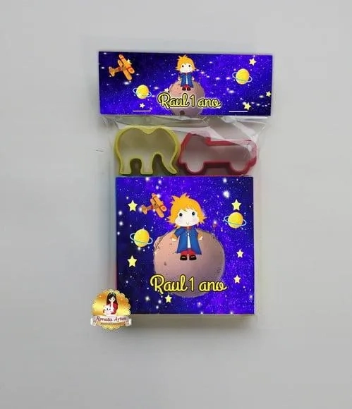 Massinha na Lapela com Forminhas Pequeno Príncipe