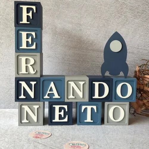 Astronauta- Cubos 6x6cm + Foguete Decoração Bebê
