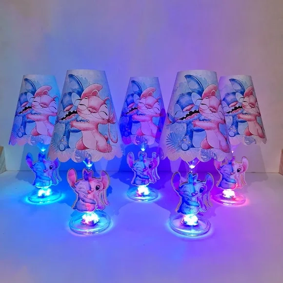 Centro de Mesa Abajur com Led - Stitch e Angel Aquarela