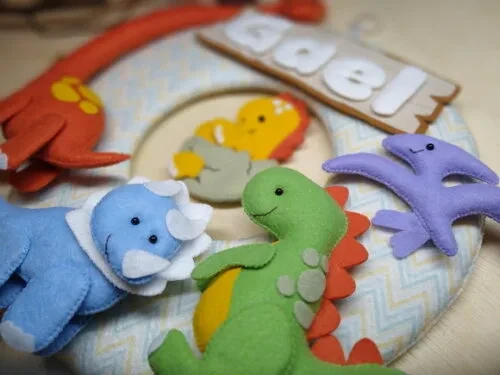 Porta Maternidade Dinossauro* Chamar Chat