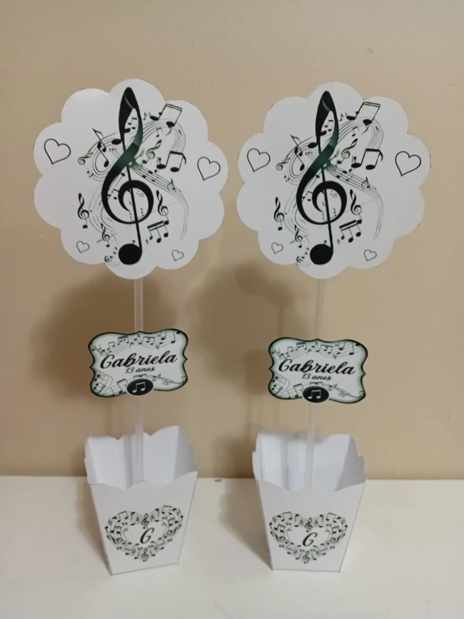Centro de Mesa Personalizados Notas Musicais