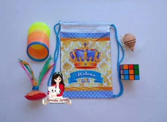 Mochila Brinquedos Retrô Tema Coroa Realeza
