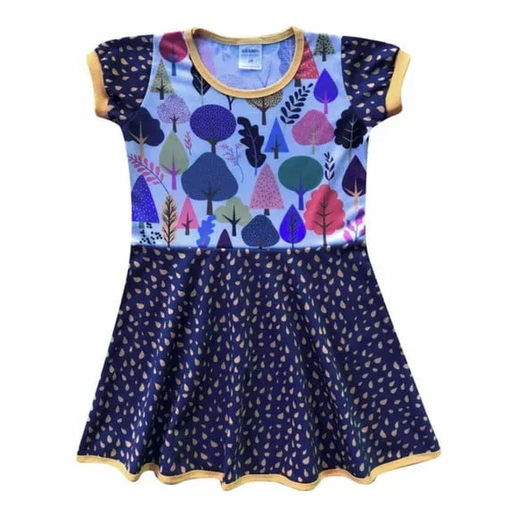 Vestido Infantil Árvores