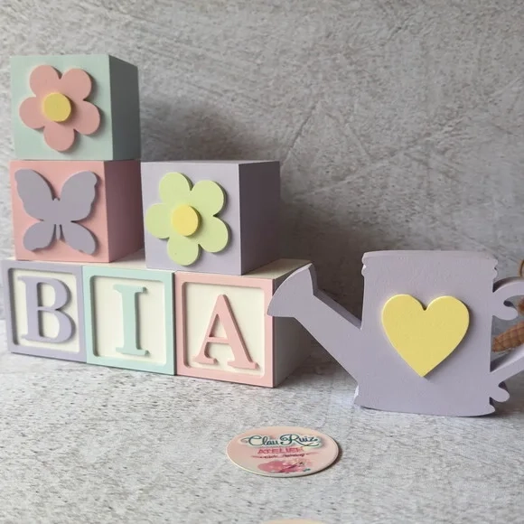 Tons Pastel Cubos 6x6cm Ts + Regador - Decoração Bebê