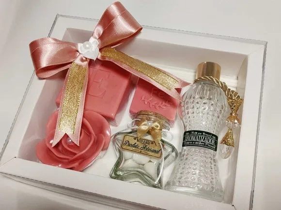 Presente de Aniversário: Kit Aromatizador com Sabonetes