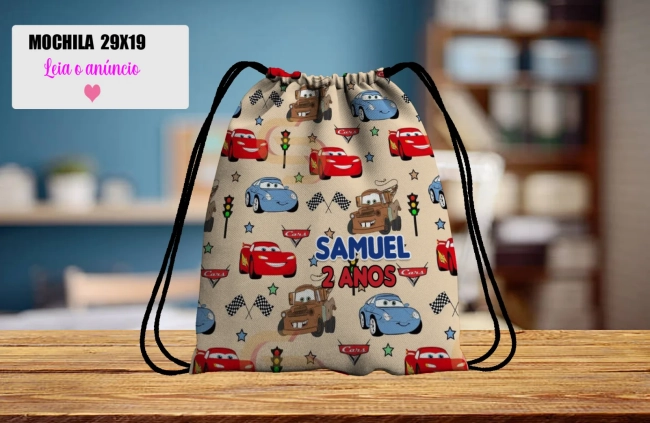 Mochilinha personalizada para lembrancinha da Carros Disney