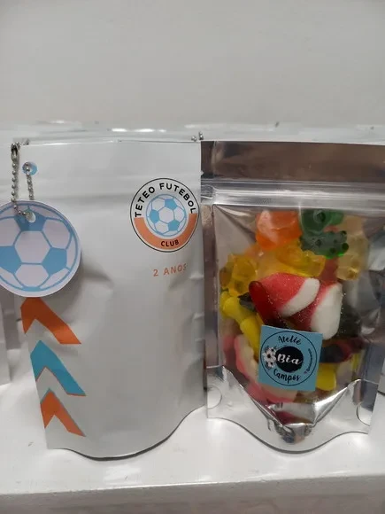 26 Saquinho Zip Lock com Balas Fini