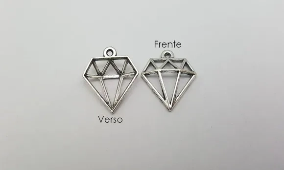 Pingente de Diamante Prateado de 1,9cm - 12 Unidades
