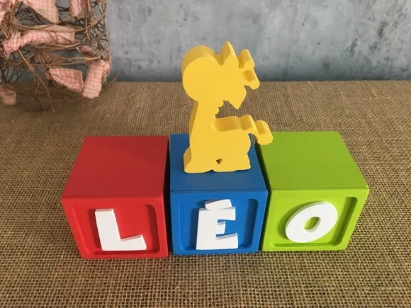 CUBOS POCOYO 6x6cm + Girafinha