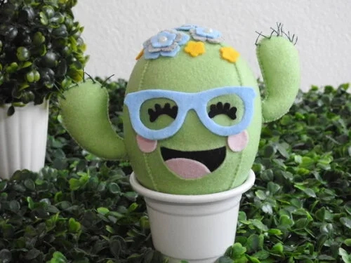 Cacto em Feltro 3 D - Quer Comprar? Chamar Chat